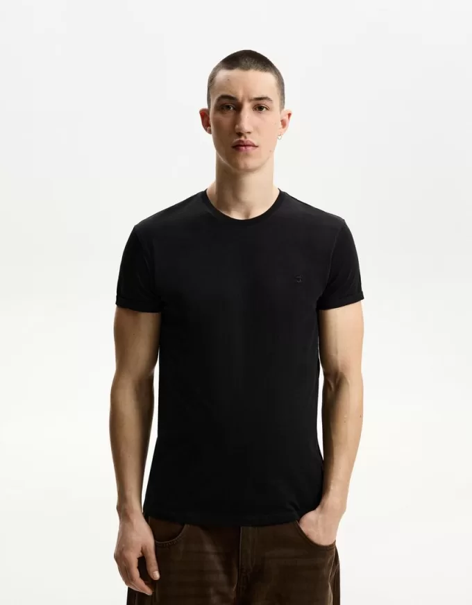 Tricou suflat cu mânecă scurtă brodat Tricou suflat cu mânecă scurtă brodat