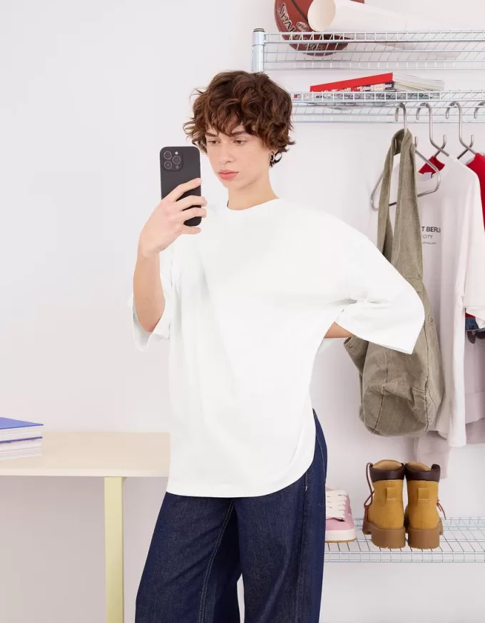 Tricou supradimensionat din bumbac cu mânecă scurtă Tricou supradimensionat din bumbac cu mânecă scurtă
