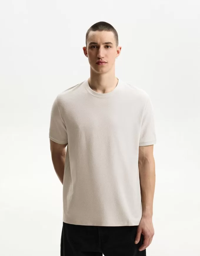 Tricou texturat cu maneca scurta
