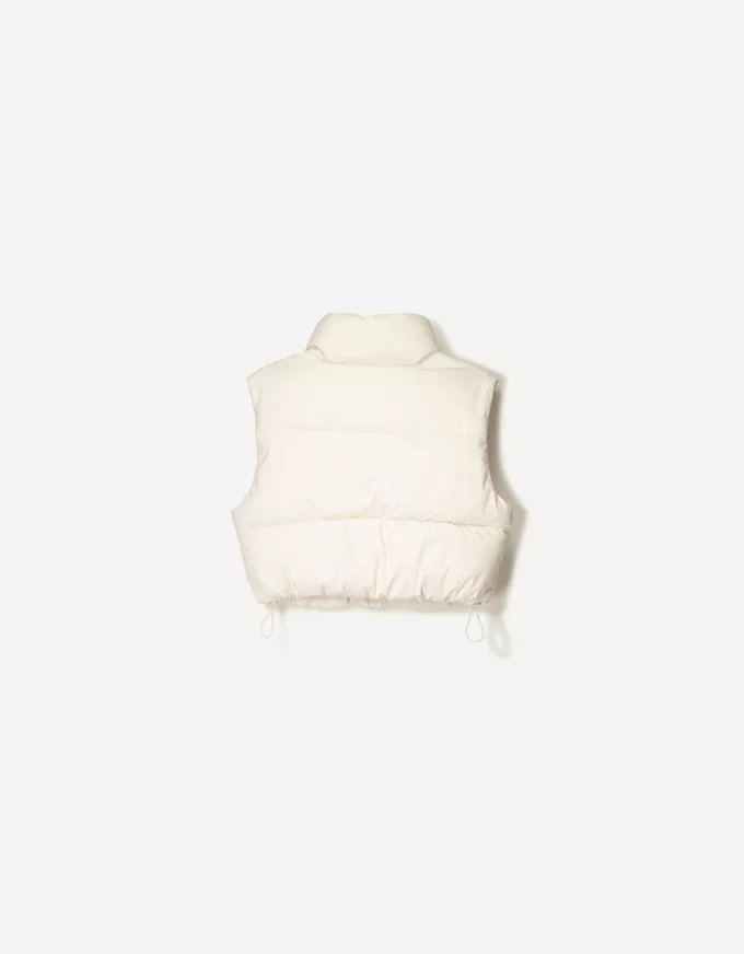 Vestă pufă decupată Vestă pufă decupată
