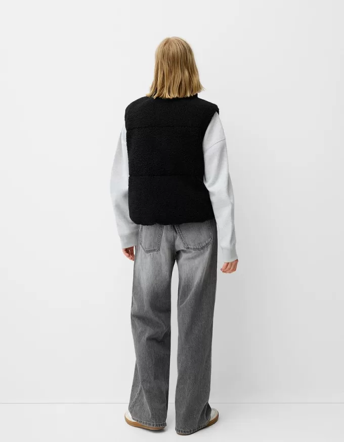 Vestă reversibilă din faux shearling