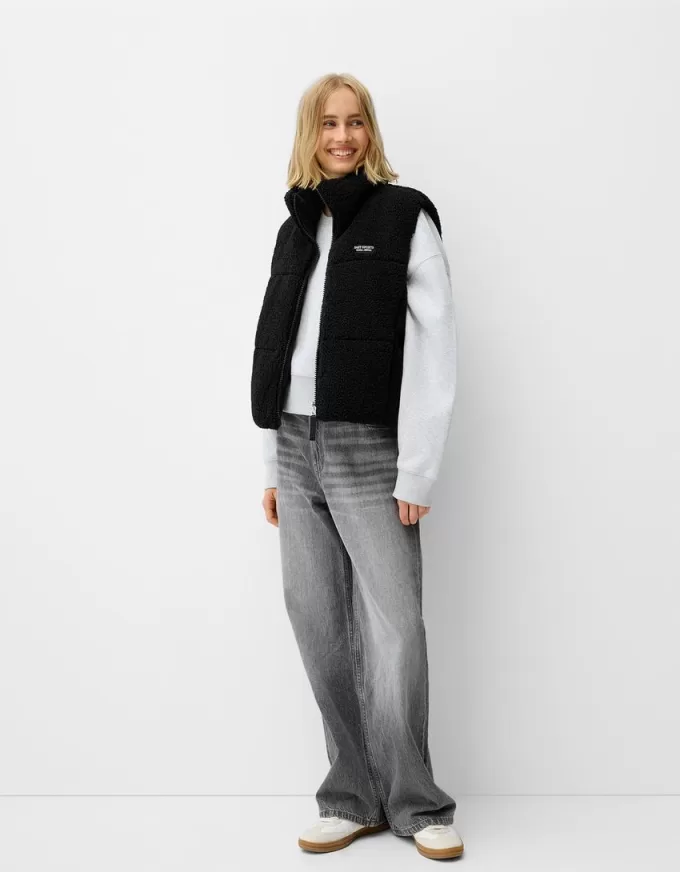Vestă reversibilă din faux shearling